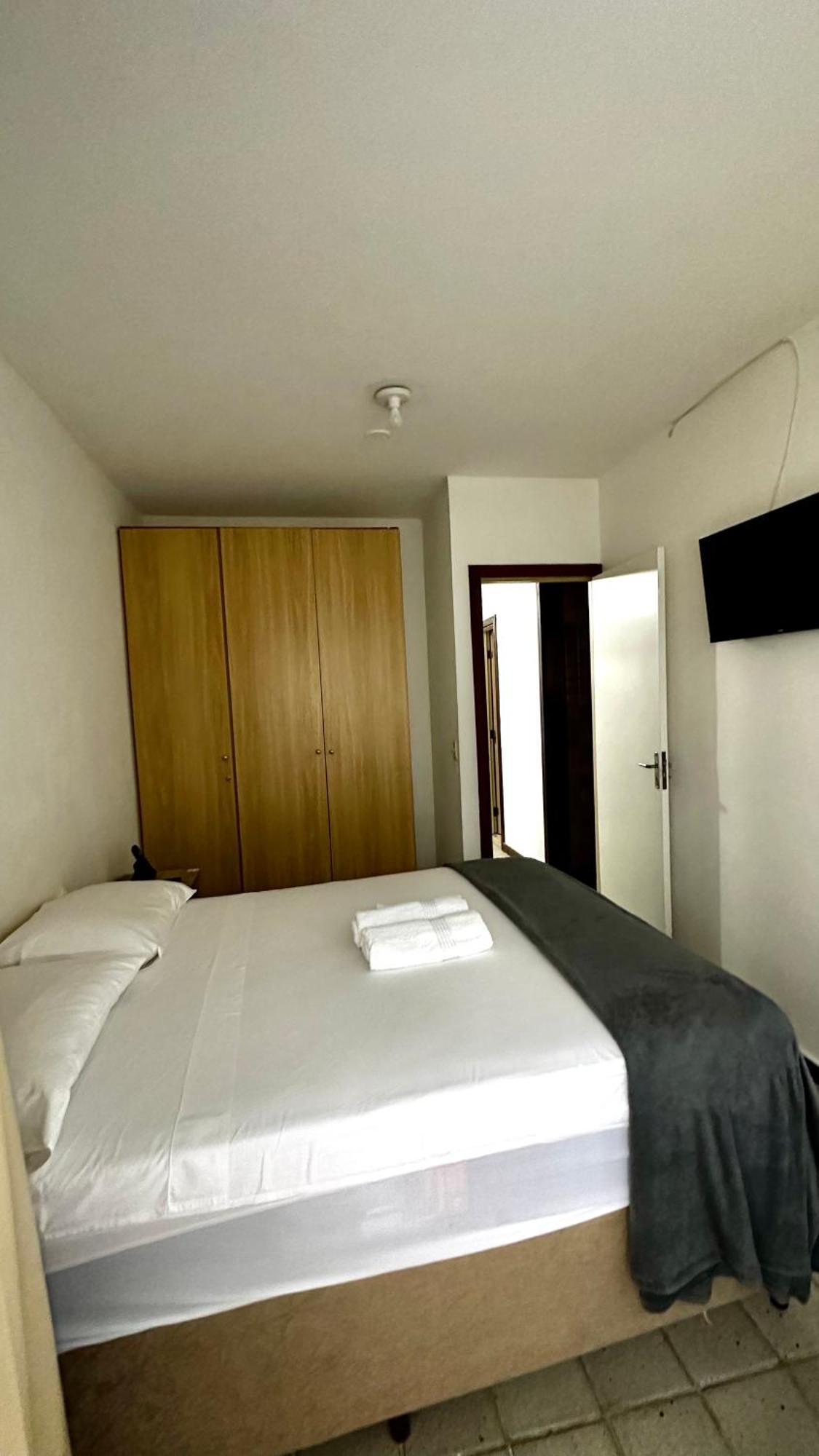 Apartamento Inteiro Frente Ao Mar De Ondina Salvador Exterior photo